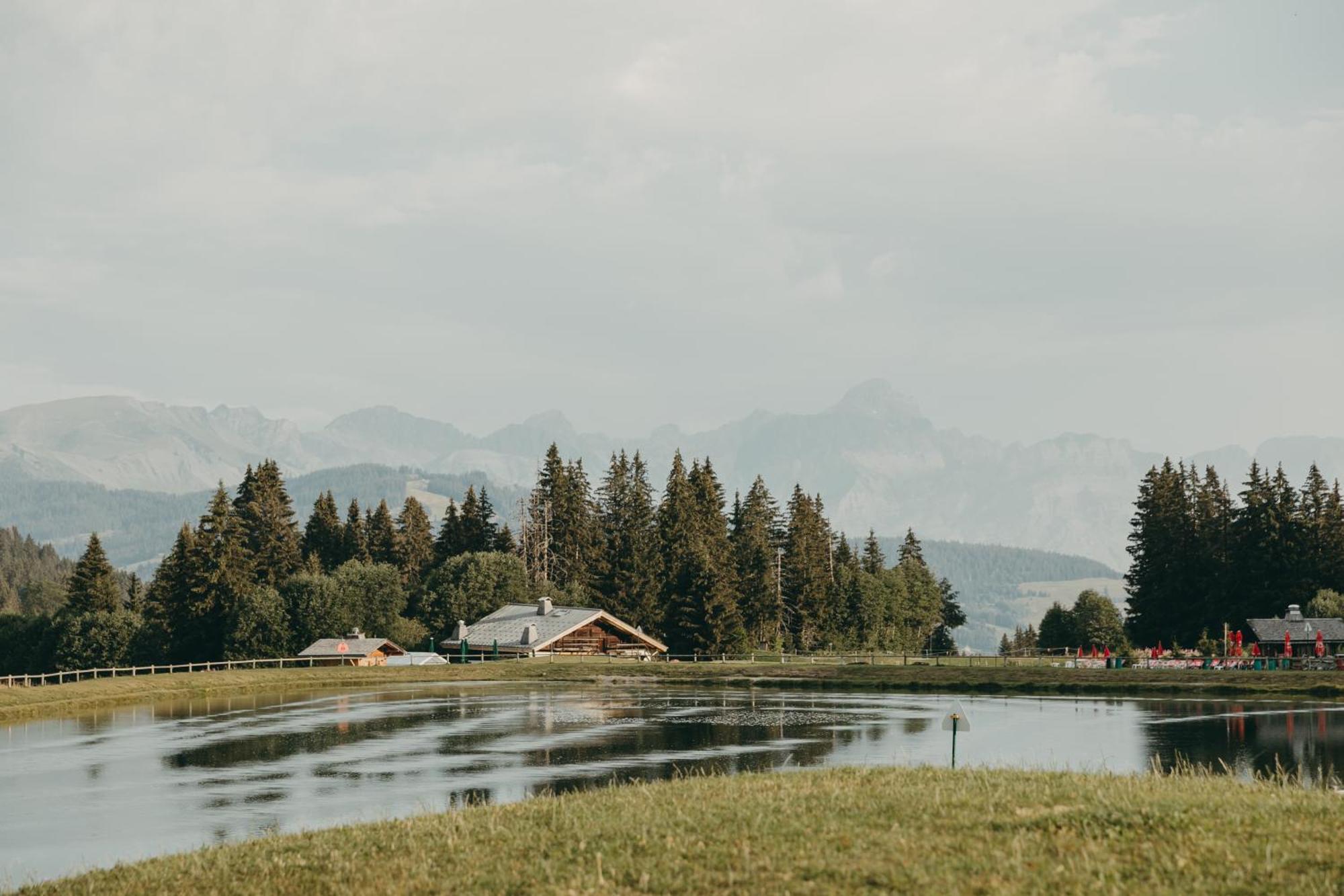 Coeur De Megeve Hotel Bagian luar foto