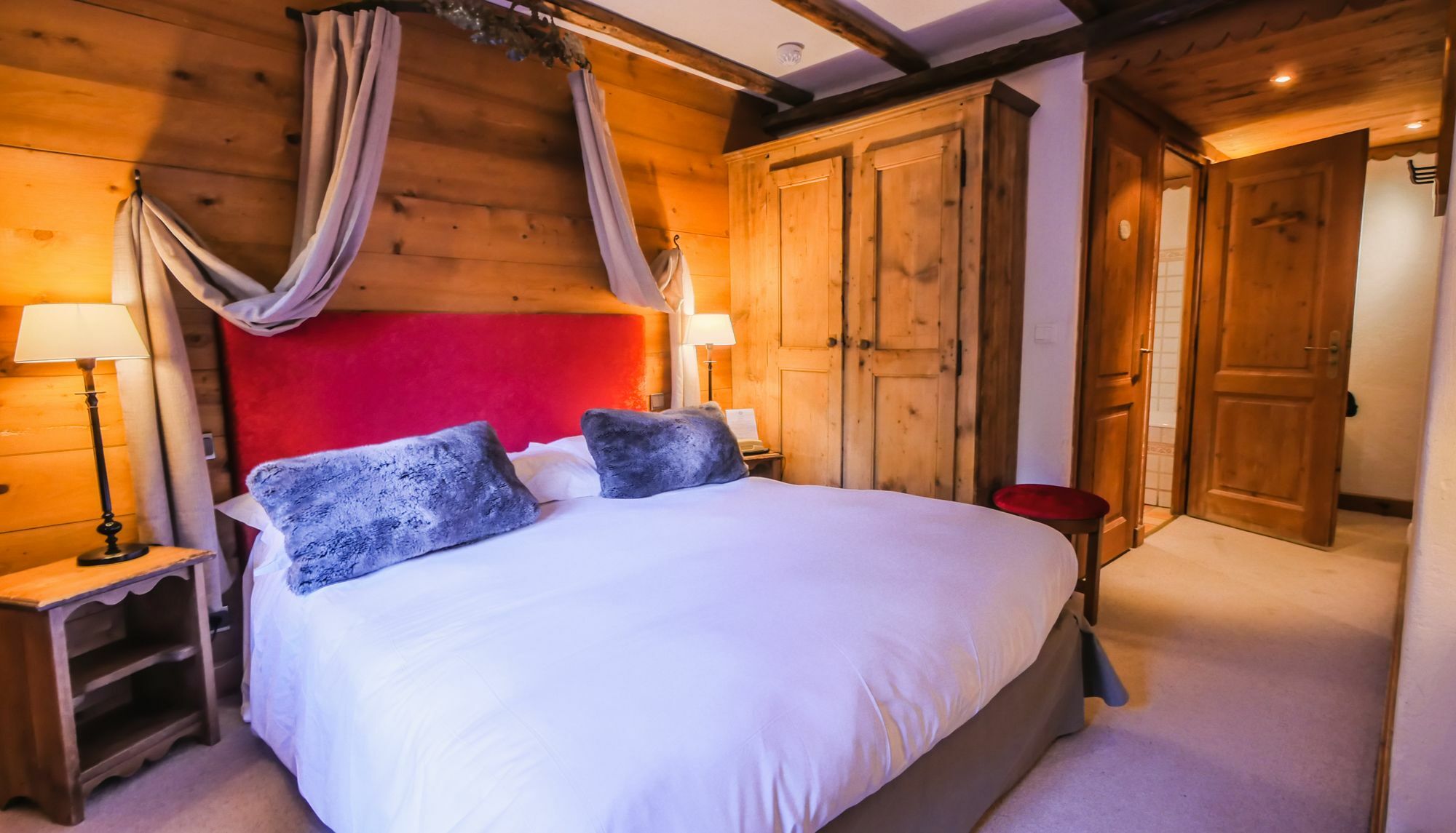 Coeur De Megeve Hotel Bagian luar foto