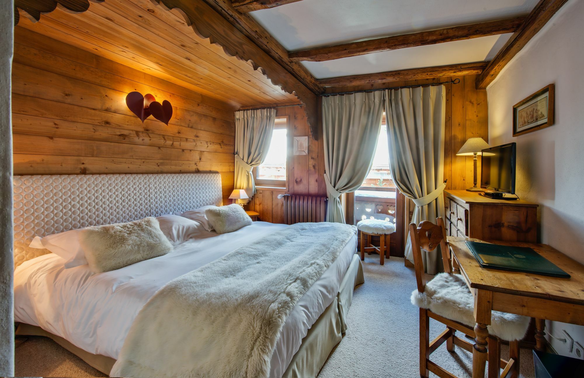 Coeur De Megeve Hotel Bagian luar foto